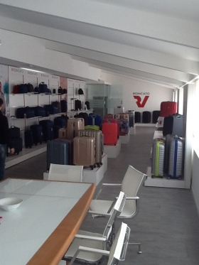  - Contract Arredo Design